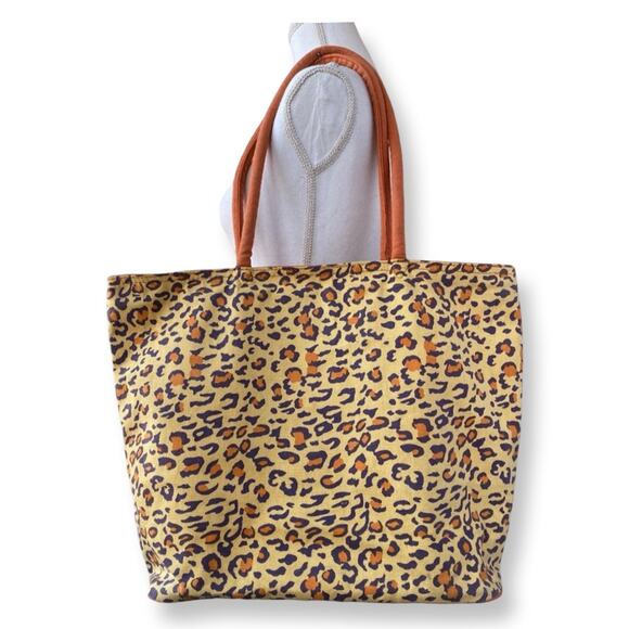 Large Canvas Leopard Print Zippered Tote - Picture 1 of 6